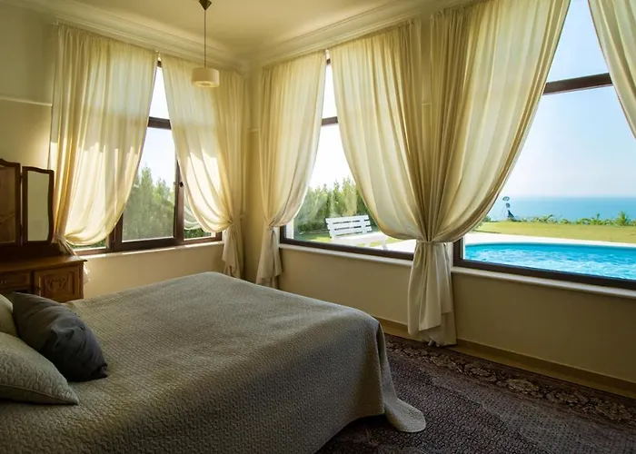 Private First Line With Sea View In Blacksearama Golf A Location Privacy Pool Bałczik