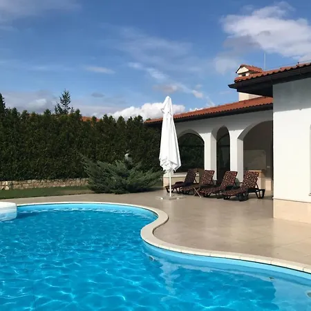 Private First Line With Sea View In Blacksearama Golf A Location Privacy Pool 발치크