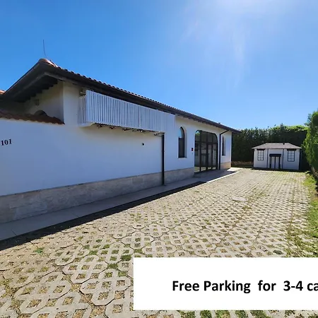Vilă Private First Line With Sea View In Blacksearama Golf A Location Privacy Pool *