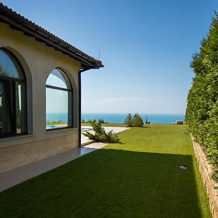 Private First Line With Sea View In Blacksearama Golf A Location Privacy Pool 빌라