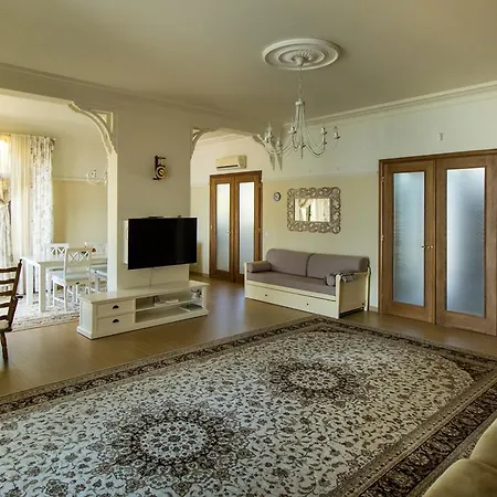 빌라 Private First Line With Sea View In Blacksearama Golf A Location Privacy Pool